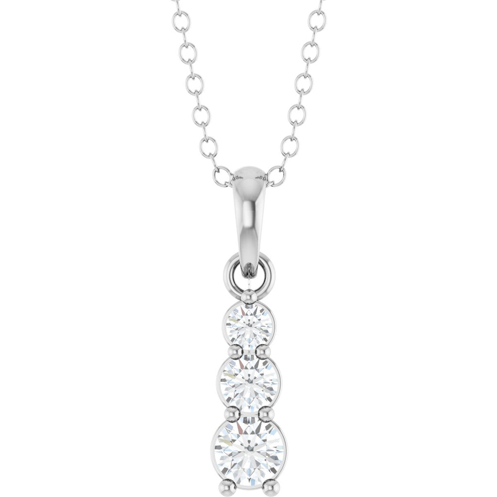 https://meteor.stullercloud.com/das/145326565?obj=stones/diamonds/g_Accent&obj=metals&obj=metals&obj.recipe=white&wid=1200&hei=1200