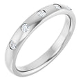 https://meteor.stullercloud.com/das/147074879?obj=stones/diamonds/g_Accent&obj=metals&obj=metals&obj.recipe=white&wid=1200&hei=1200