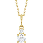 https://meteor.stullercloud.com/das/149141149?obj=stones/diamonds/g_Accent&obj=stones/diamonds/g_Center&obj=metals&obj=metals&obj.recipe=yellow&wid=1200&hei=1200