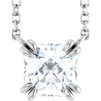 https://meteor.stullercloud.com/das/151041483?obj=stones/diamonds/g_Center&obj=metals&obj=metals&obj.recipe=white&wid=1200&hei=1200