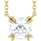 https://meteor.stullercloud.com/das/151041483?obj=stones/diamonds/g_Center&obj=metals&obj=metals&obj.recipe=yellow&wid=1200&hei=1200