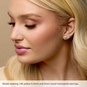 Round 3-Prong Stuller Moissanite™ Stud Earrings