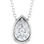 https://meteor.stullercloud.com/das/157712388?obj=stones/diamonds/g_Center&obj=metals&obj=metals&obj.recipe=white&$standard$