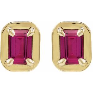 Round 4-Prong Claw Bezel-Style Stud Earrings
