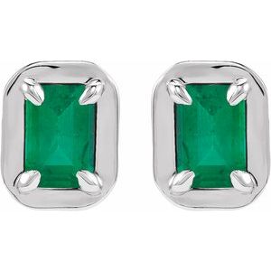 Round 4-Prong Claw Bezel-Style Stud Earrings