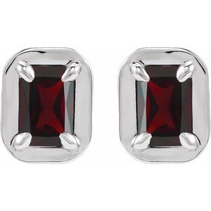 Round 4-Prong Claw Bezel-Style Stud Earrings