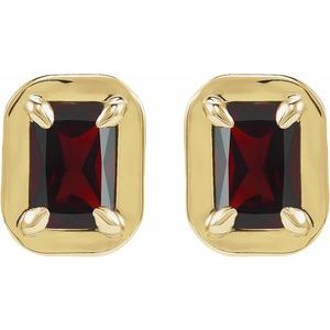 Round 4-Prong Claw Bezel-Style Stud Earrings