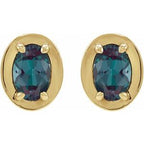 Round 4-Prong Claw Bezel-Style Stud Earrings