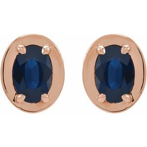 Round 4-Prong Claw Bezel-Style Stud Earrings