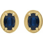 Round 4-Prong Claw Bezel-Style Stud Earrings