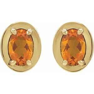 Round 4-Prong Claw Bezel-Style Stud Earrings