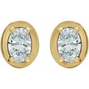 Round 4-Prong Claw Bezel-Style Stud Earrings