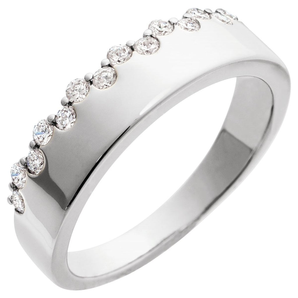 Accented Ring