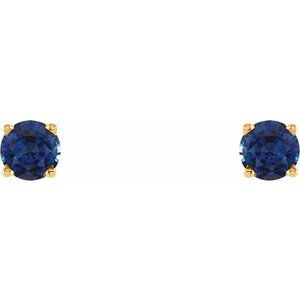 Round 4-Prong Lightweight Stud Earrings