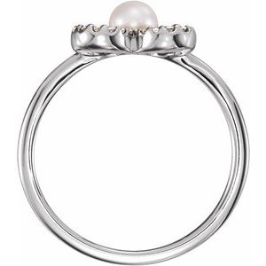 Pearl Clover Ring