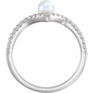 Pearl V Ring