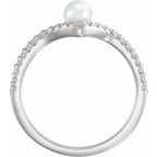 Pearl V Ring
