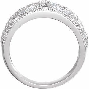 Accented Ring