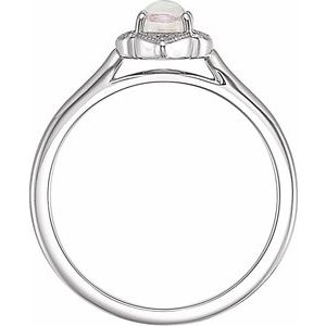 Clover Cabochon Ring