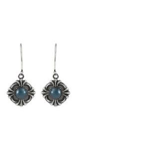 Vintage-Inspired Pearl Earrings