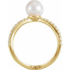 Pearl Ring