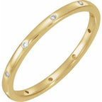 Accented Comfort-Fit Band