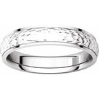 Stepped-Edge Comfort-Fit Half Round Band with Hammer Finish