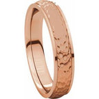 Stepped-Edge Comfort-Fit Half Round Band with Hammer Finish