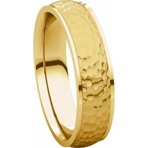 Stepped-Edge Comfort-Fit Half Round Band with Hammer Finish