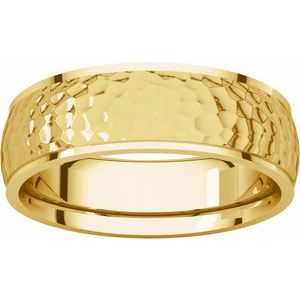 Stepped-Edge Comfort-Fit Half Round Band with Hammer Finish