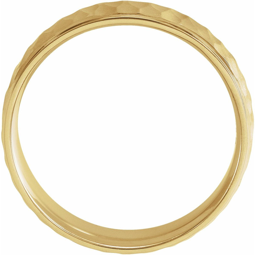 Stepped-Edge Comfort-Fit Flat Band with Matte Hammer Finish