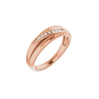https://meteor.stullercloud.com/das/72855134?obj=metals&obj=stones/diamonds/g_center&obj=metals&obj.recipe=rose&wid=1200&hei=1200
