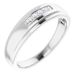 https://meteor.stullercloud.com/das/72951239?obj=stones/diamonds/g_Center&obj=metals&obj.recipe=white&obj=metals&obj.recipe=white&$standard$