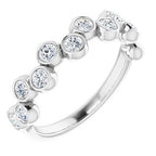 https://meteor.stullercloud.com/das/72983146?obj=metals&obj=stones/diamonds/g_accent&obj=metals&obj.recipe=white&$standard$