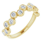 https://meteor.stullercloud.com/das/72983146?obj=metals&obj=stones/diamonds/g_accent&obj=metals&obj.recipe=yellow&$standard$