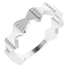 https://meteor.stullercloud.com/das/72984009?obj=stones/diamonds/g_Accent&obj=metals&obj=metals&obj.recipe=white&$standard$