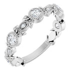 https://meteor.stullercloud.com/das/73046972?obj=metals&obj=stones/diamonds/g_center&obj=stones/diamonds/g_accent&obj=metals&obj.recipe=white&$standard$