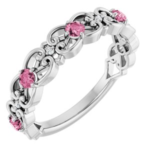 https://meteor.stullercloud.com/das/73051689?obj=stones/diamonds/g_accent&obj=metals&obj=stones/faceted/g_side&obj.colorRef=77&obj.curves=0,0.69,94.97,148.145,214.255,255&obj.curves.r=0,0.10,0.87,100.154,192.255,255&obj.curves.g=0,0.70,37.100,65.150,133.255,255&obj.curves.b=0,0.61,42.129,122.255,255&obj=metals&obj.recipe=white&$standard$