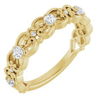 https://meteor.stullercloud.com/das/73051689?obj=metals&obj=stones/diamonds/g_side&obj=stones/diamonds/g_accent&obj=metals&obj.recipe=yellow&$standard$