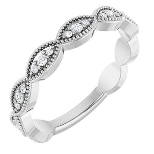 https://meteor.stullercloud.com/das/73067610?obj=stones/diamonds/g_Accent&obj=metals&obj=metals&obj.recipe=white&$standard$