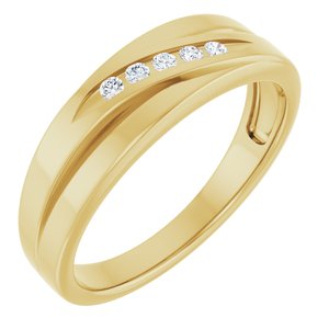 https://meteor.stullercloud.com/das/73067812?obj=stones/diamonds/g_Center&obj=metals&obj.recipe=yellow&obj=metals&obj.recipe=yellow&$standard$