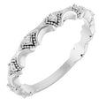 https://meteor.stullercloud.com/das/73067822?obj=metals&obj=stones/diamonds/g_side&obj=metals&obj.recipe=white&$standard$
