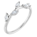 https://meteor.stullercloud.com/das/73067879?obj=stones/diamonds/g_Center&obj=metals&obj=metals&obj.recipe=white&$standard$