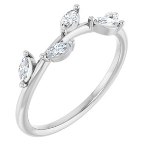https://meteor.stullercloud.com/das/73067879?obj=stones/diamonds/g_Center&obj=metals&obj=metals&obj.recipe=white&$standard$