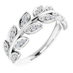 https://meteor.stullercloud.com/das/73068597?obj=metals&obj=stones/diamonds/g_accent&obj=metals&obj.recipe=white&$standard$