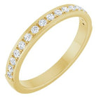 https://meteor.stullercloud.com/das/73068806?obj=metals&obj=stones/diamonds/g_accent&obj=metals&obj.recipe=yellow&$standard$