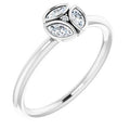 https://meteor.stullercloud.com/das/73068955?obj=metals&obj=stones/diamonds/g_side&obj=stones/diamonds/g_accent&obj=metals&obj.recipe=white&$standard$