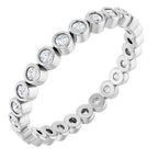 https://meteor.stullercloud.com/das/73069118?obj=metals&obj=stones/diamonds/g_accent&obj=metals&obj.recipe=white&$standard$