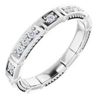 https://meteor.stullercloud.com/das/73069437?obj=metals&obj=stones/diamonds/g_accent 2&obj=stones/diamonds/g_accent 1&obj=metals&obj.recipe=white&$standard$