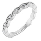 https://meteor.stullercloud.com/das/73069492?obj=metals&obj=stones/diamonds/g_accent&obj=metals&obj.recipe=white&$standard$